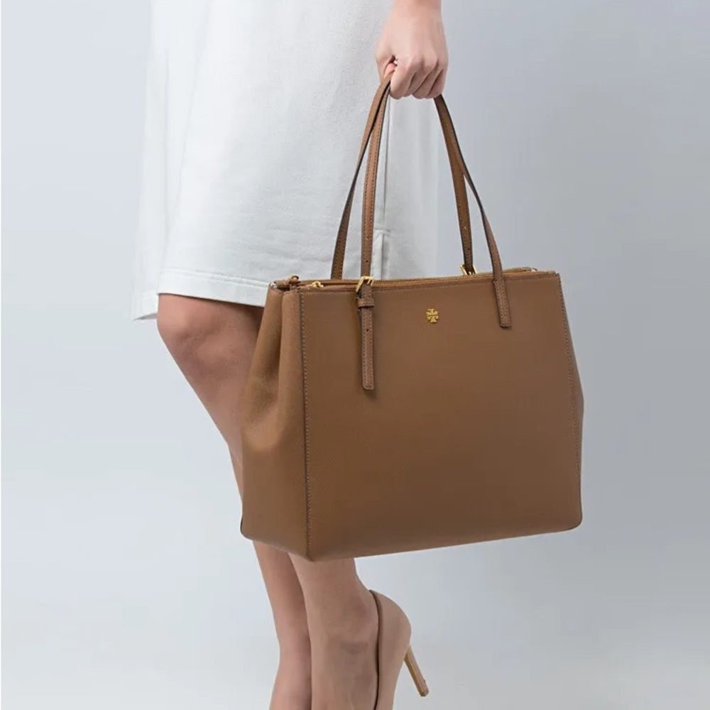 Tory Burch Large Emerson Zip Tote